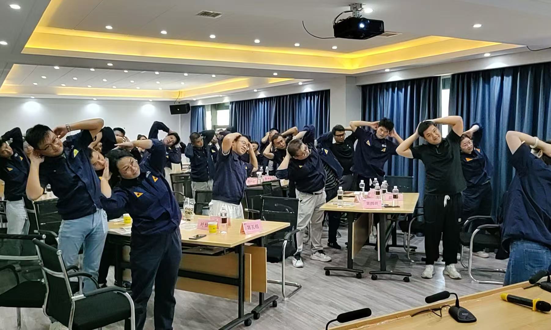 培訓(xùn)04.jpg 培訓(xùn)04.jpg